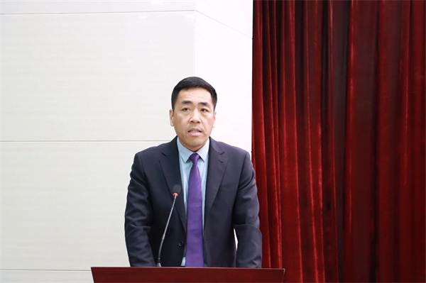 凝智慧聚合力加速實(shí)現(xiàn)百龍夢！|百龍創(chuàng)園2025年工作總結(jié)暨表彰大會(huì)隆重召開