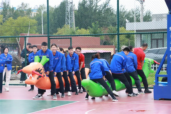 熱血逐趣，聚力同行！百龍創(chuàng)園2025趣味運動會圓滿結束！