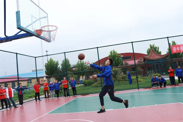 熱血逐趣，聚力同行！百龍創(chuàng)園2025趣味運動會圓滿結束！